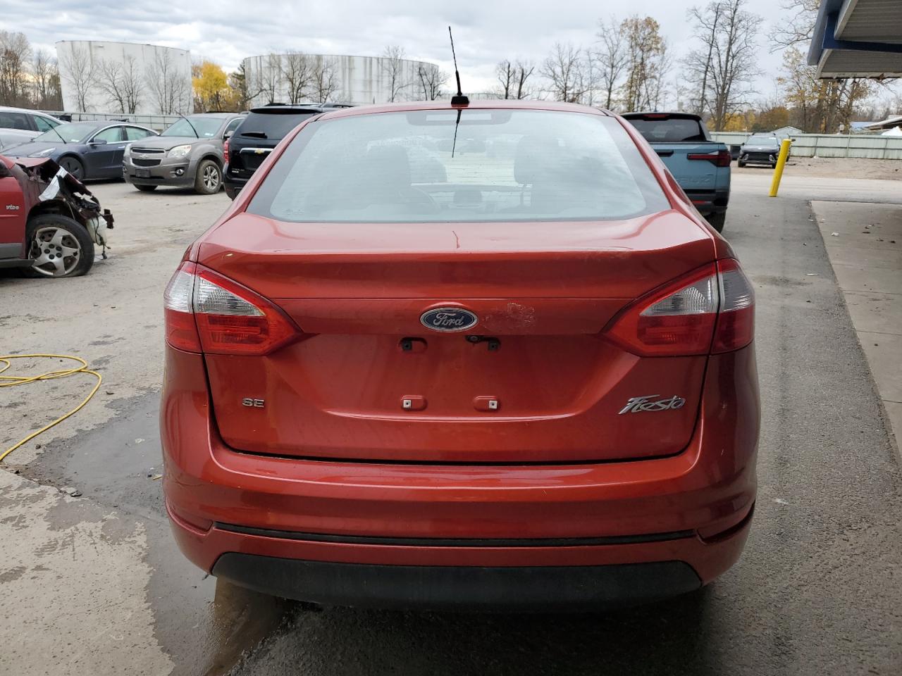 2018 Ford Fiesta Se VIN: 3FADP4BJ0JM143240 Lot: 90058885
