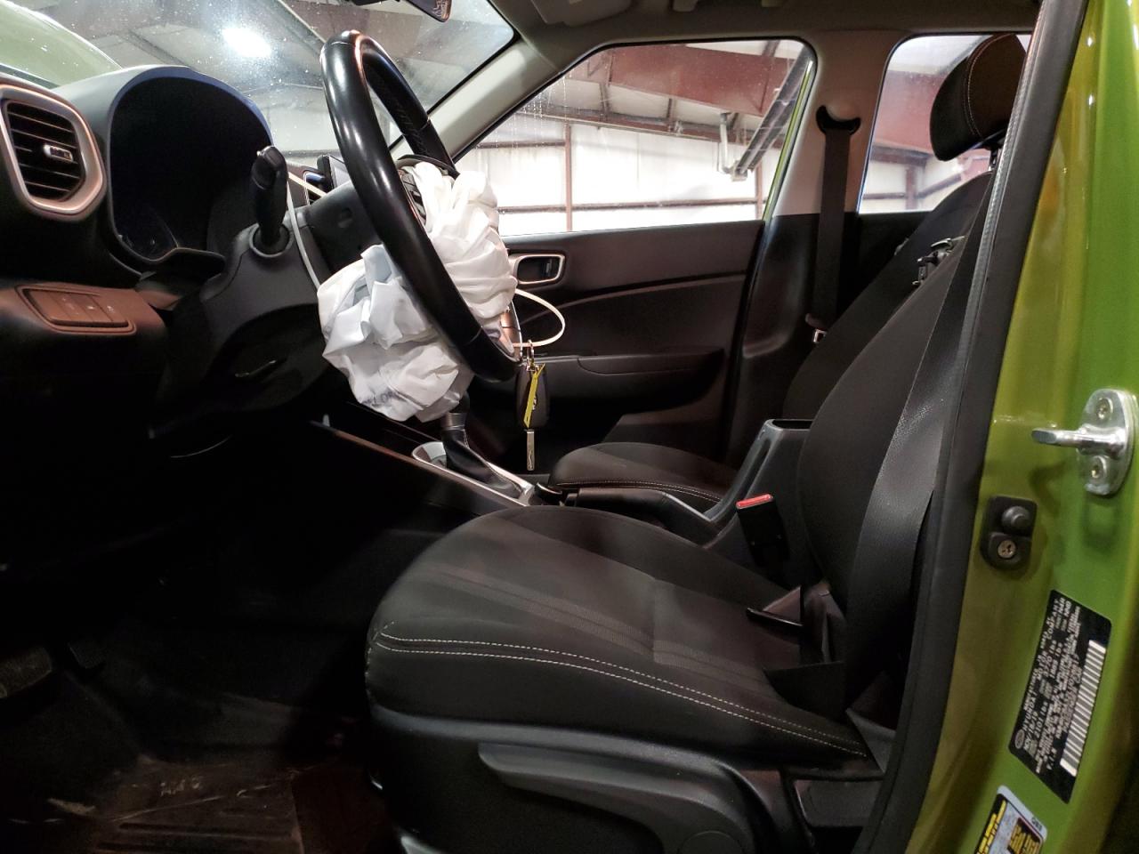 2020 Hyundai Venue Sel VIN: KMHRC8A32LU028817 Lot: 92138665