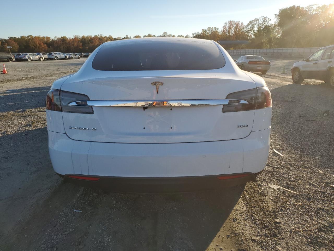 2016 Tesla Model S VIN: 5YJSA1E23GF123258 Lot: 90844485