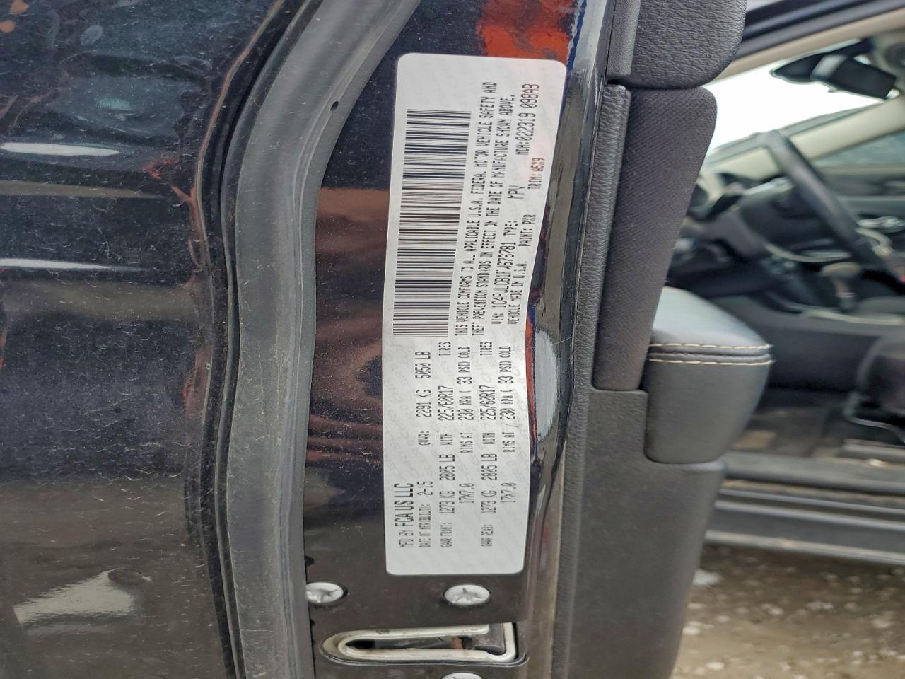 2015 Jeep Cherokee Latitude VIN: 1C4PJLCB1FW676781 Lot: 94166355