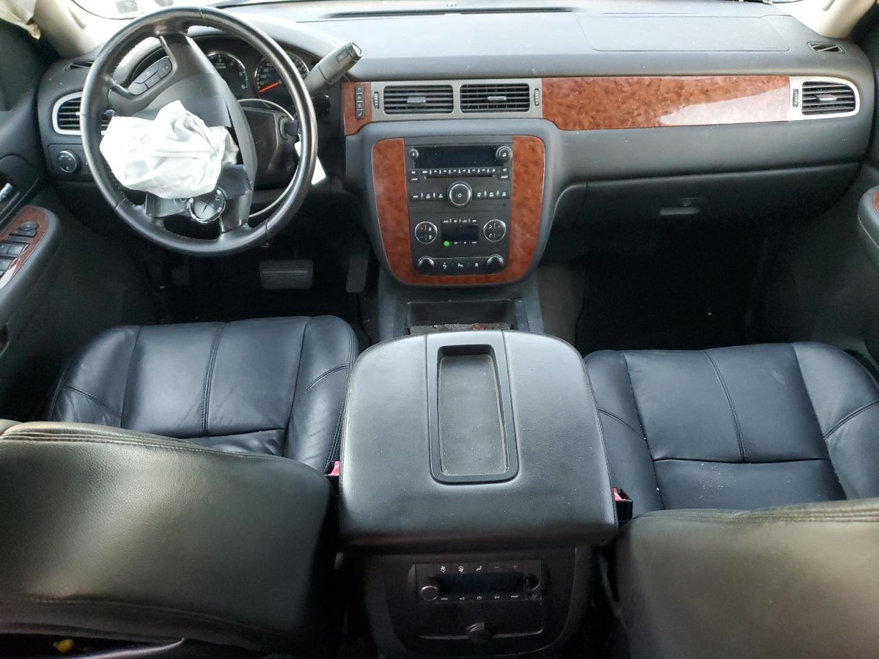 2008 Chevrolet Tahoe K1500 VIN: 1GNFK13018J143168 Lot: 92008695