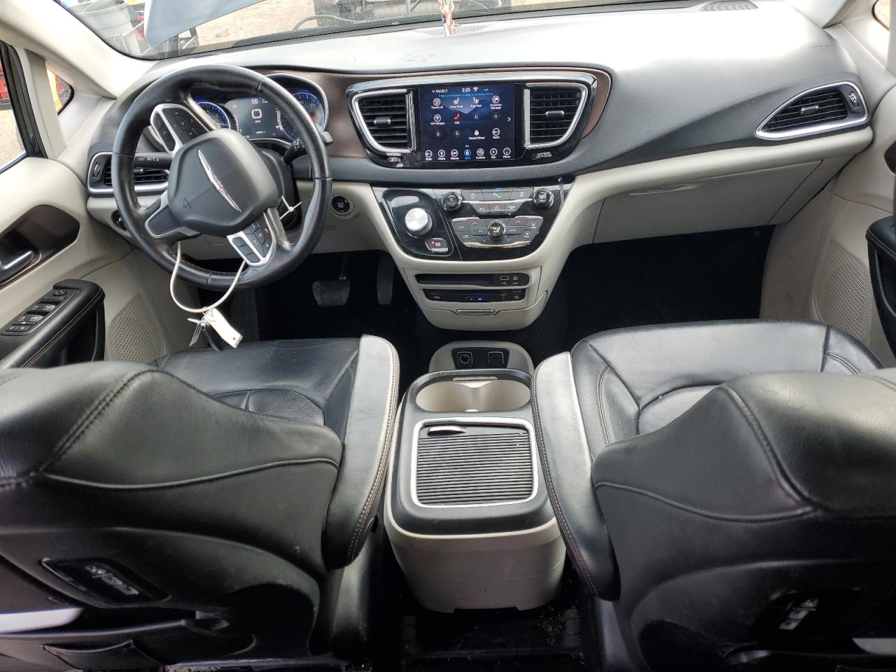 2019 Chrysler Pacifica Touring L Plus VIN: 2C4RC1EG3KR628167 Lot: 92307255