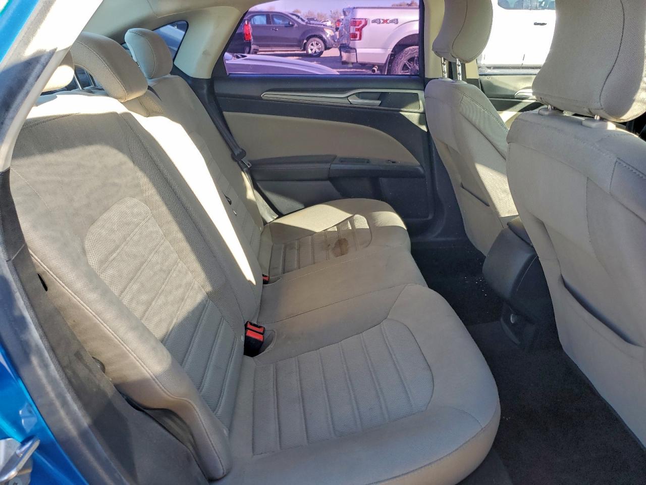 2019 Ford Fusion S VIN: 3FA6P0G79KR287114 Lot: 94125165