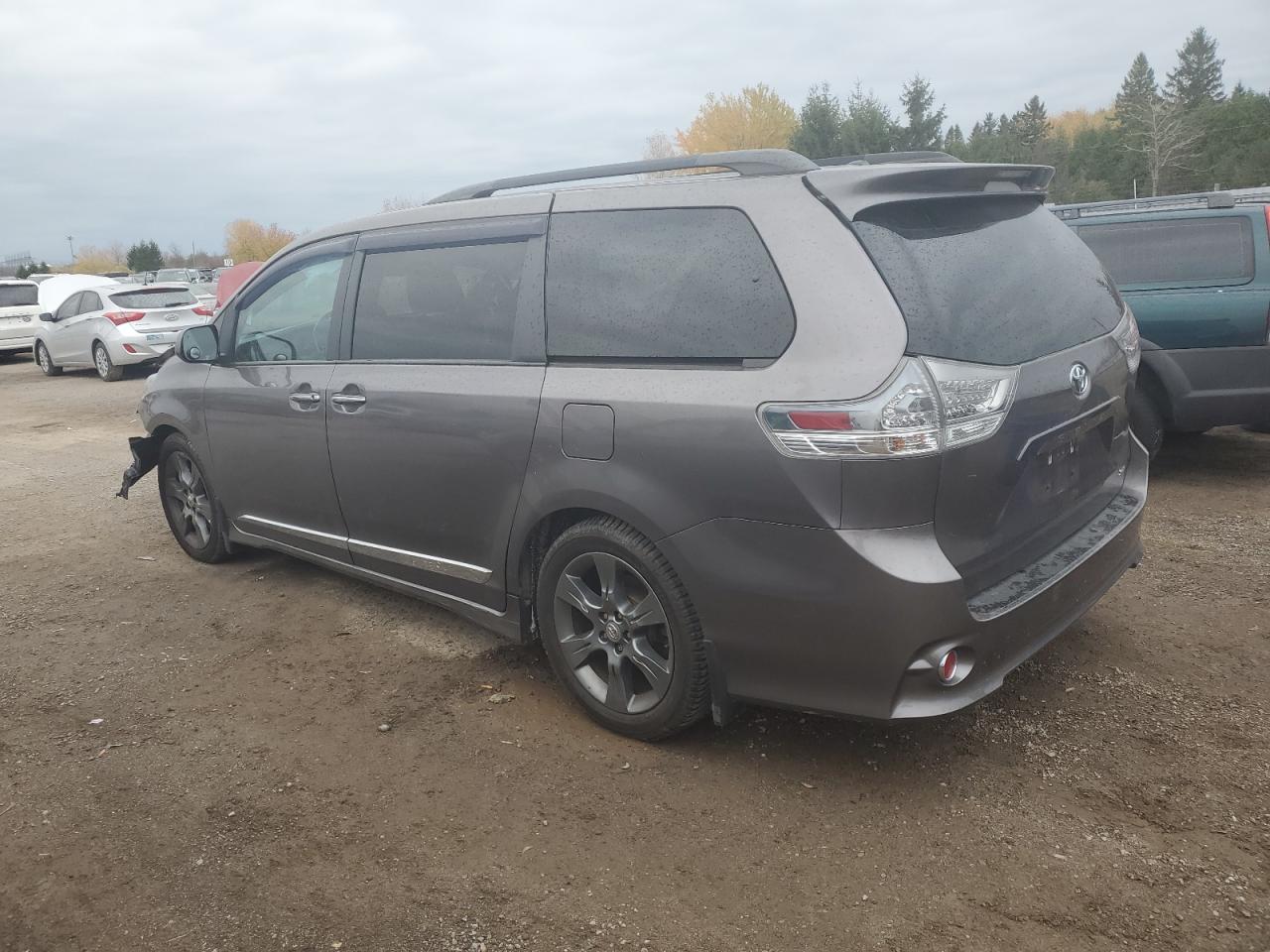 2016 Toyota Sienna Se VIN: 5TDXK3DC3GS750367 Lot: 90331195