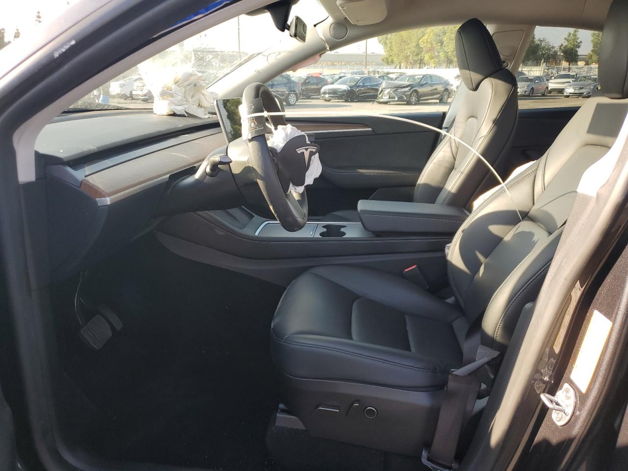 2024 Tesla Model Y VIN: 7SAYGDED9RF113822 Lot: 91005245