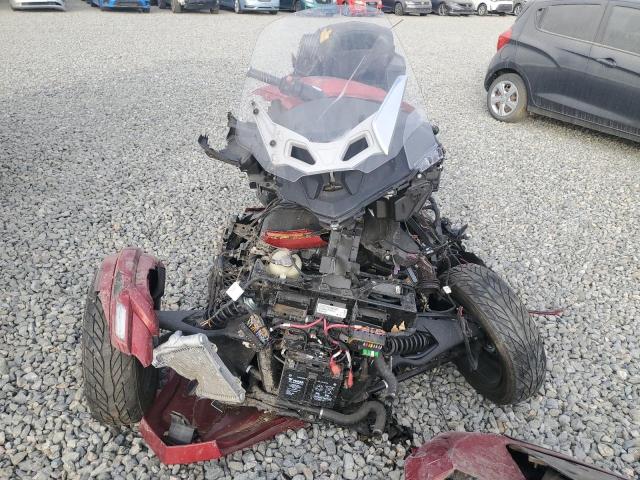 2015 CAN-AM SPYDER ROADSTER RT  