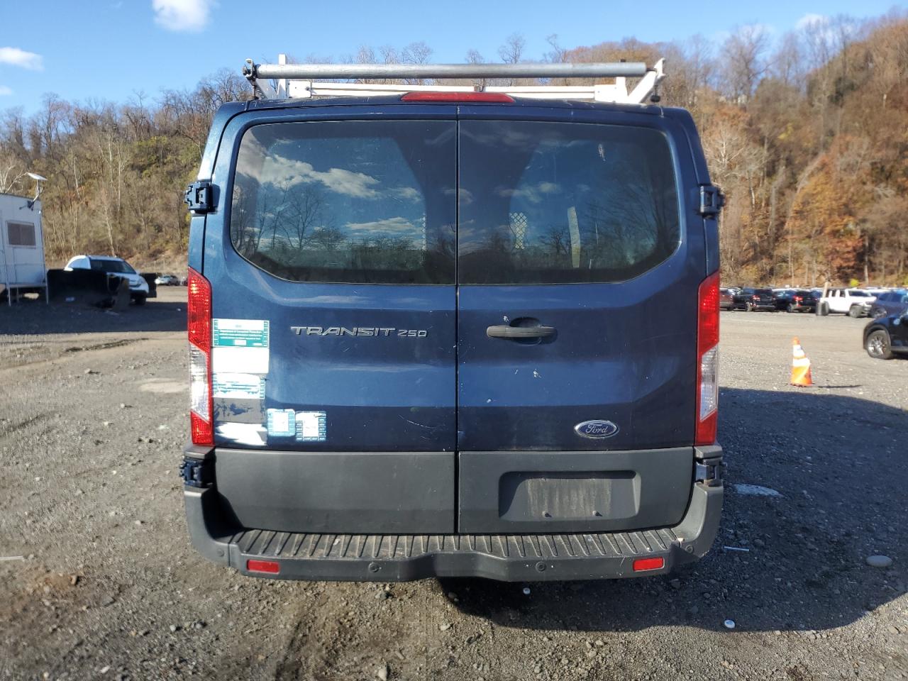 2015 Ford Transit T-250 Delivery Van VIN: 1FTNR1ZM0FKA92957 Lot: 93136105