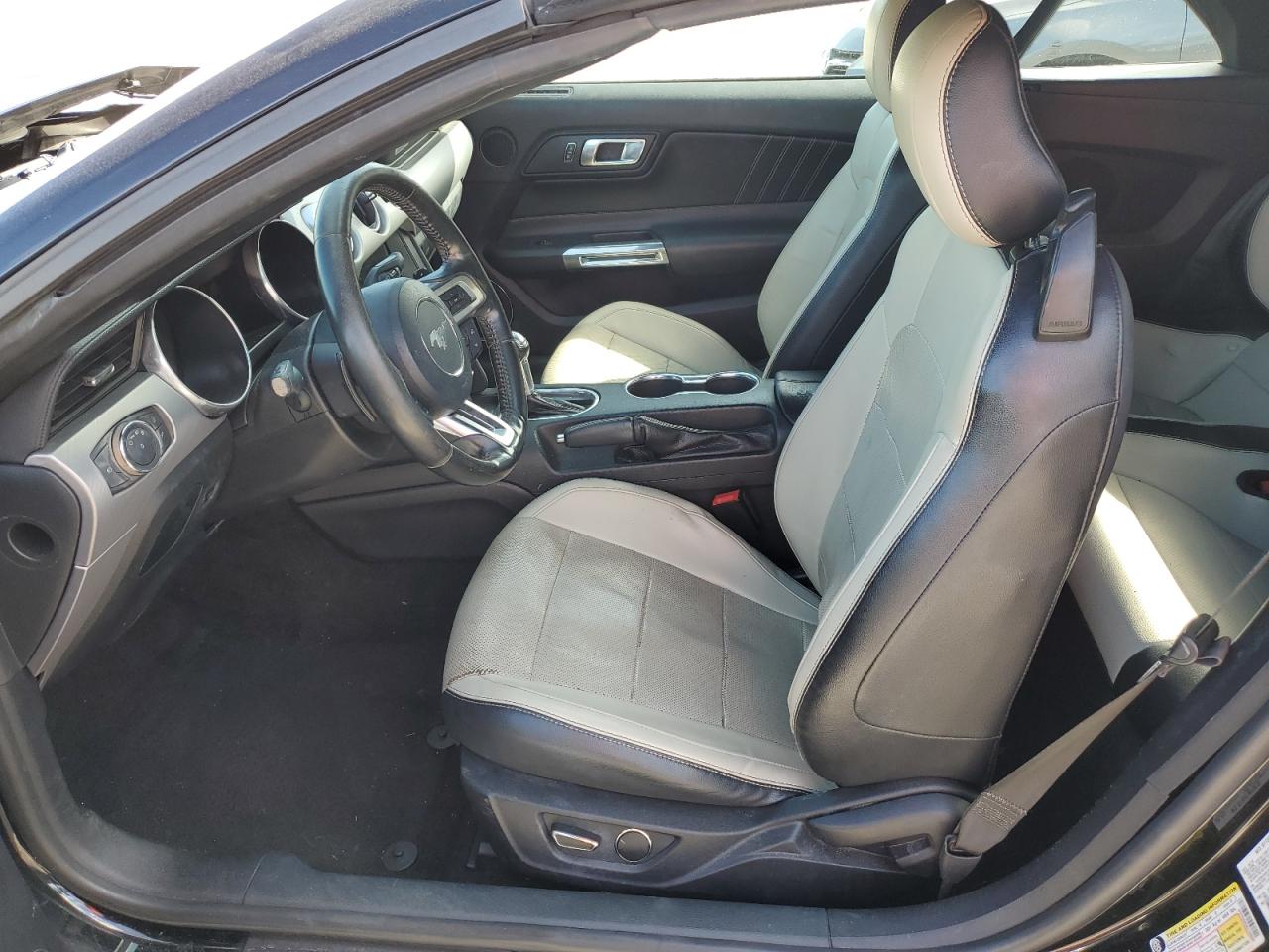 2019 Ford Mustang VIN: 1FATP8UH3K5104694 Lot: 92385185