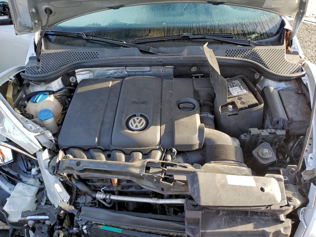 2013 Volkswagen Beetle VIN: 3VWJP7AT7DM660585 Lot: 94128345