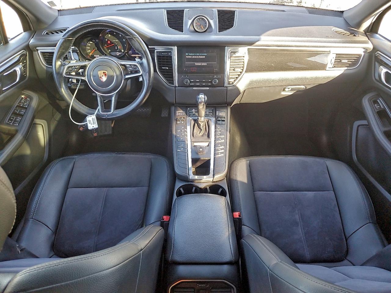 2018 Porsche Macan VIN: WP1AA2A54JLB09227 Lot: 93777815