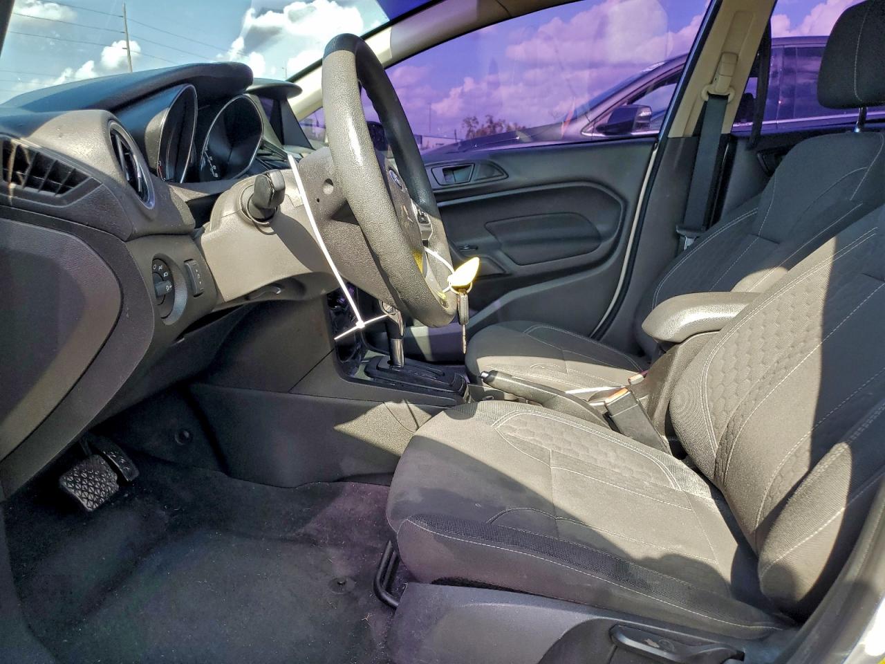 2019 Ford Fiesta Se VIN: 3FADP4EJXKM149916 Lot: 94317875