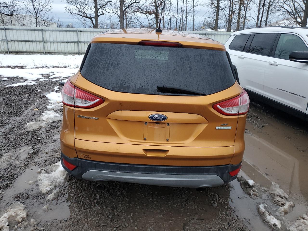 2016 Ford Escape Se VIN: 1FMCU0GX7GUB44194 Lot: 92353095