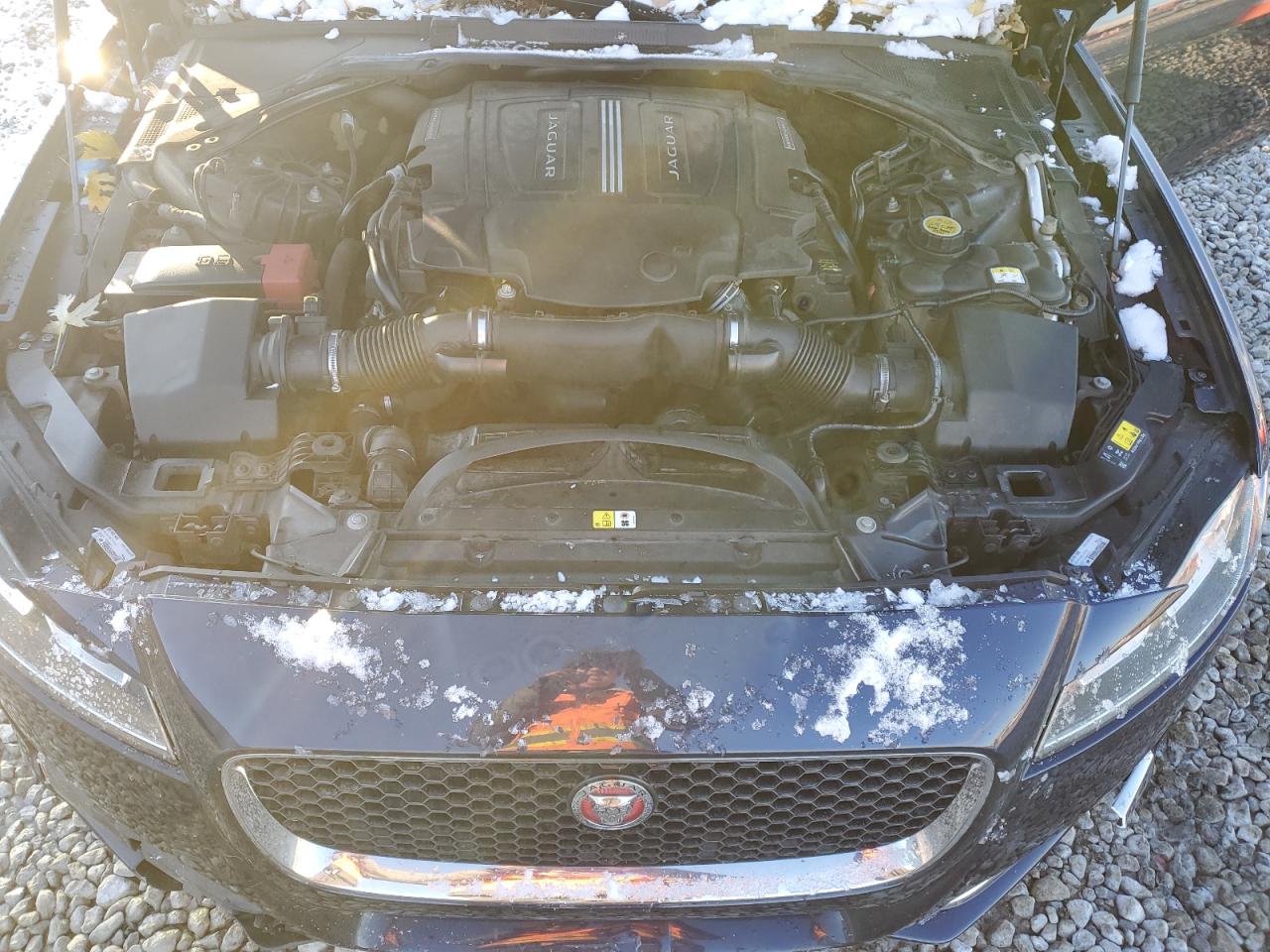 2017 Jaguar Xf Premium VIN: SAJBJ4BV4HCY31048 Lot: 92353535