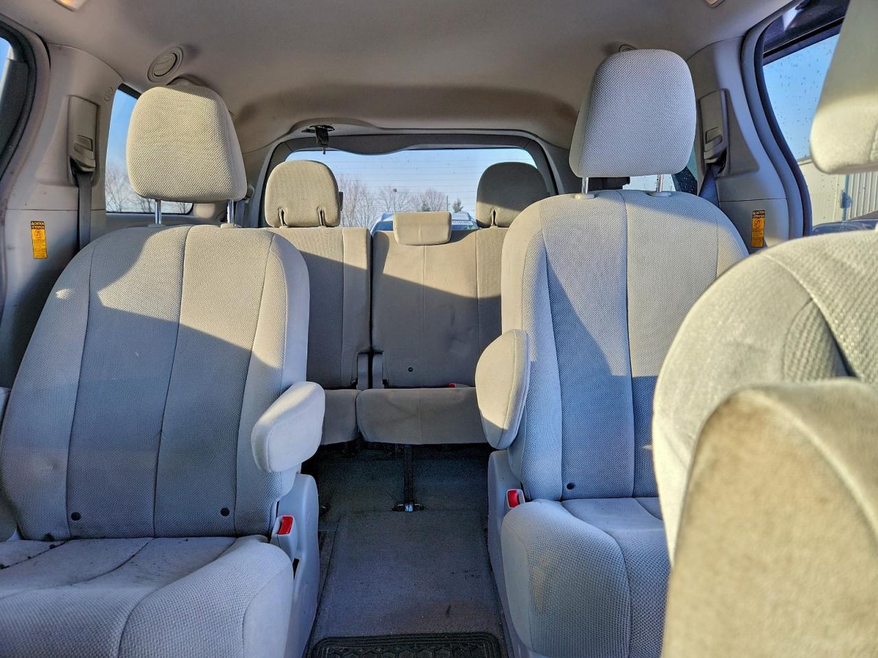 2014 Toyota Sienna VIN: 5TDZK3DC5ES451940 Lot: 93993305