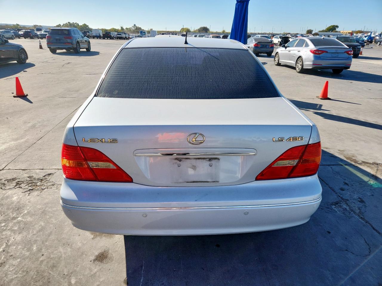 2003 Lexus Ls 430 VIN: JTHBN30F530110738 Lot: 92611685