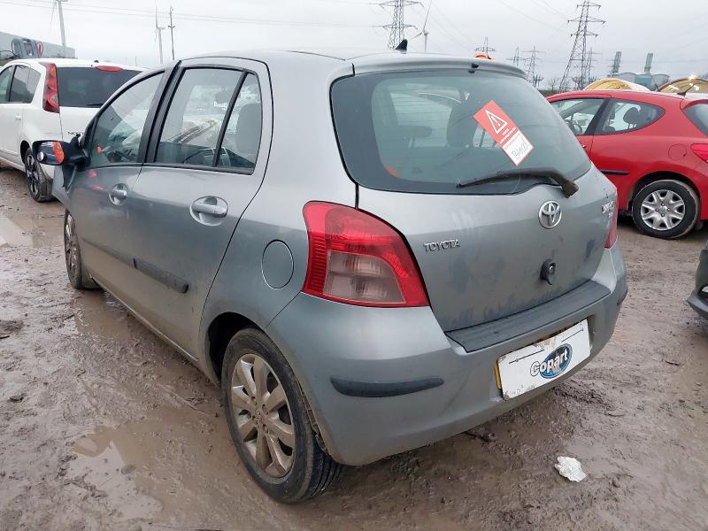 2008 TOYOTA YARIS TR