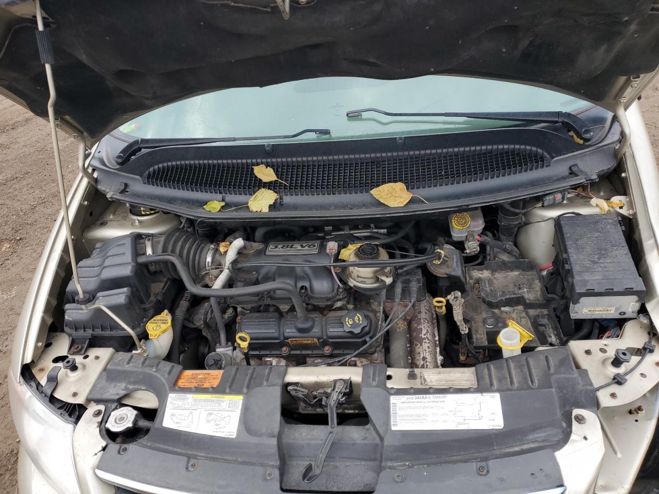 2005 Chrysler Town & Country Touring VIN: 2C4GP54L85R391844 Lot: 93453855