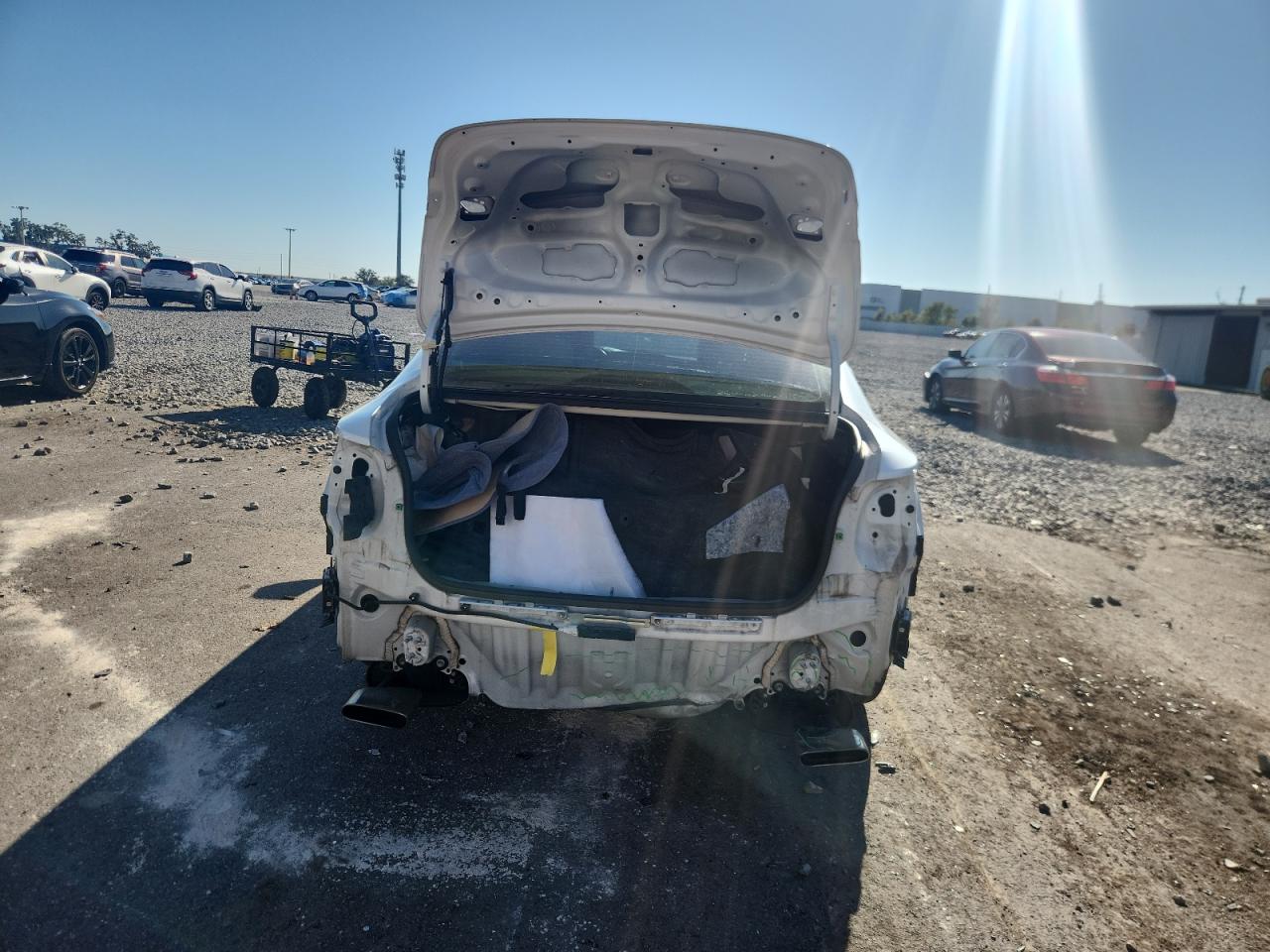 2015 Toyota Avalon Xle VIN: 4T1BK1EB1FU146049 Lot: 92171755