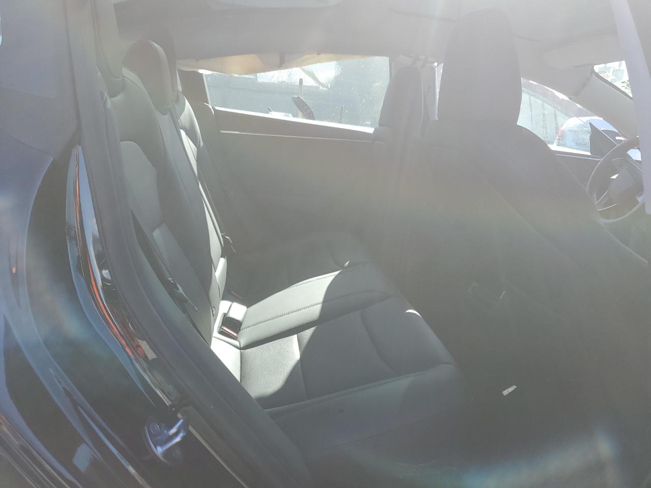 2025 Tesla Model 3 VIN: 5YJ3E1EB1SF920996 Lot: 93521785