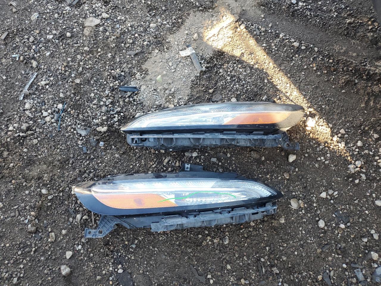 2015 Jeep Cherokee Sport VIN: 1C4PJMAB2FW716150 Lot: 90719445