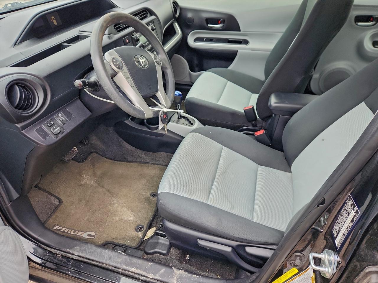 2014 Toyota Prius C VIN: JTDKDTB39E1568612 Lot: 93739855