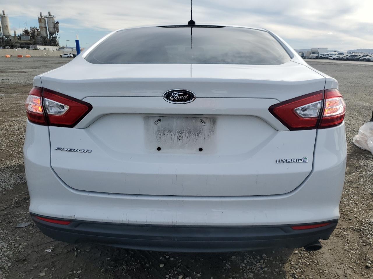 2014 Ford Fusion S Hybrid VIN: 3FA6P0UU7ER319024 Lot: 93121885