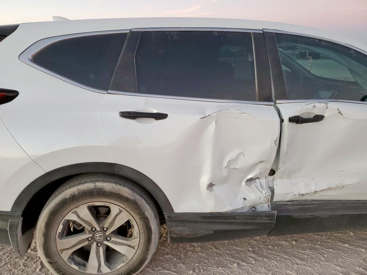 2020 Honda Cr-V Lx VIN: 7FARW1H24LE003270 Lot: 92473585