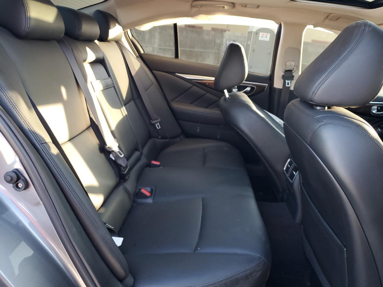 2018 Infiniti Q50 Luxe VIN: JN1EV7AR7JM441201 Lot: 93934245