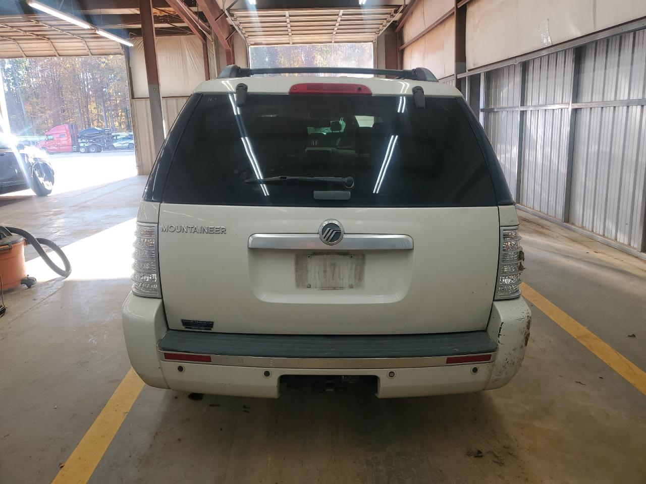 2006 Mercury Mountaineer Luxury VIN: 4M2EU37E46UJ24927 Lot: 91123085