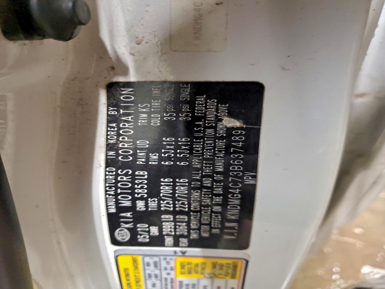 2011 Kia Sedona Lx VIN: KNDMG4C73B6374891 Lot: 92815375