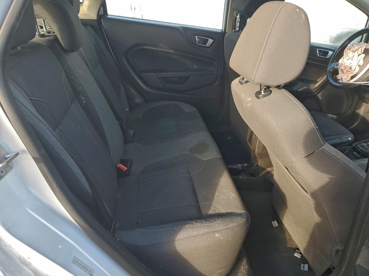 2014 Ford Fiesta Se VIN: 3FADP4EJ8EM235052 Lot: 93963785