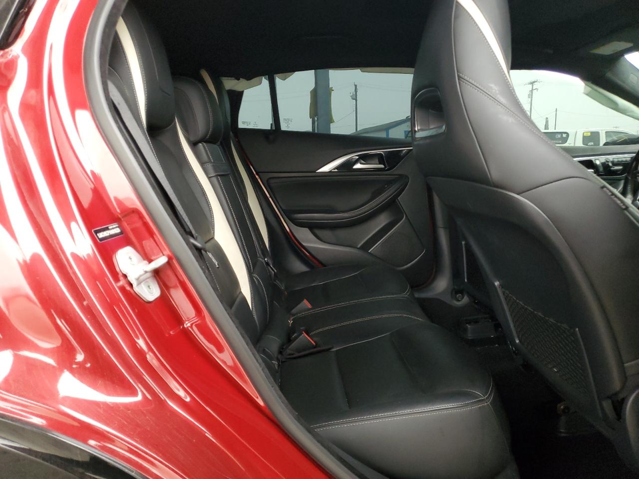 2017 Infiniti Qx30 Base VIN: SJKCH5CP1HA018229 Lot: 90942085