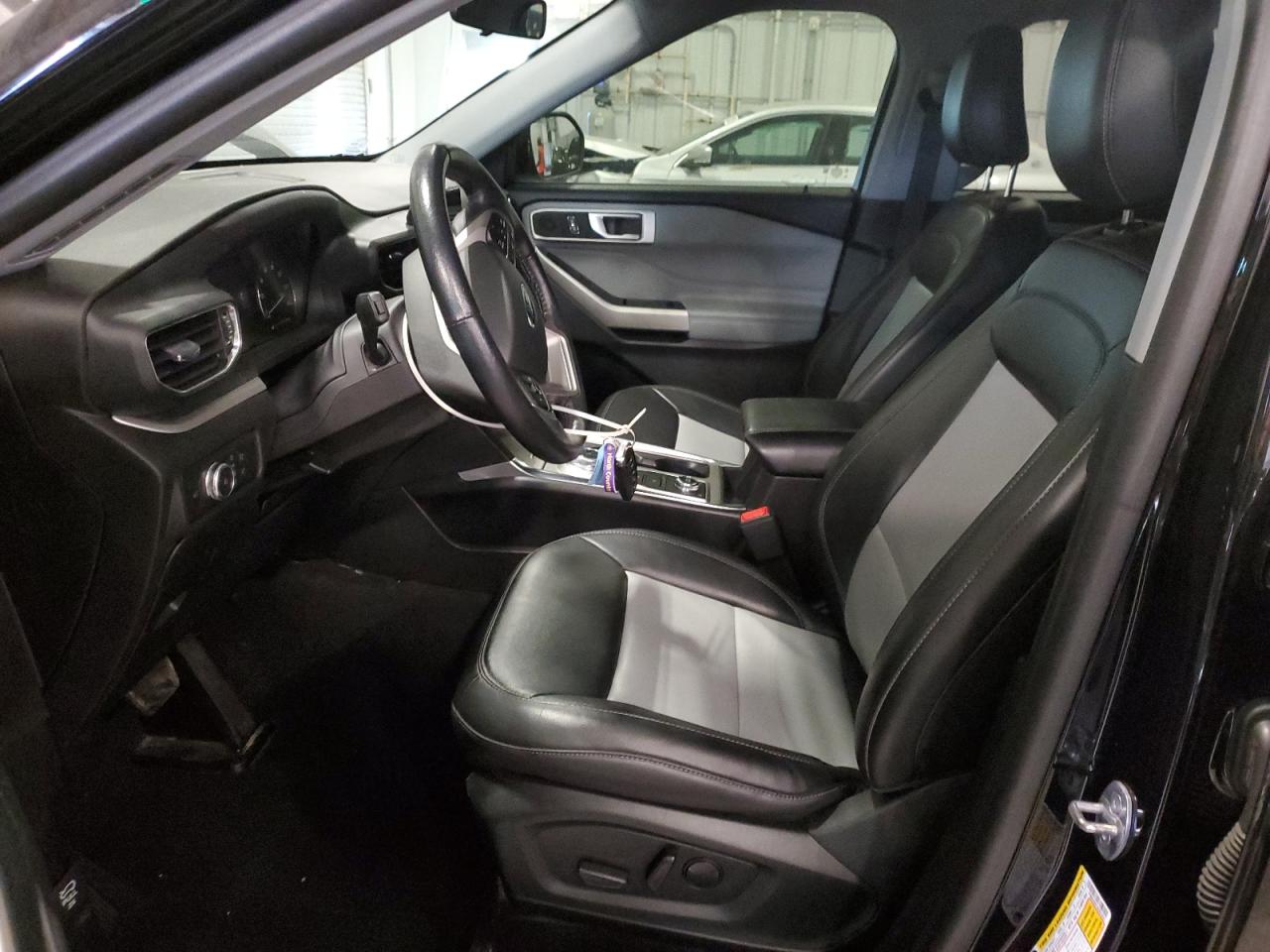 2022 Ford Explorer Xlt VIN: 1FMSK8DH1NGB02693 Lot: 92386505