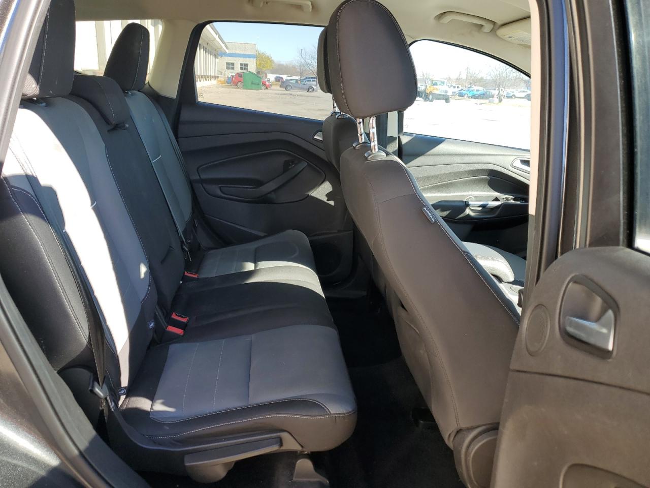 2015 Ford Escape Se VIN: 1FMCU0G98FUB75034 Lot: 92428955