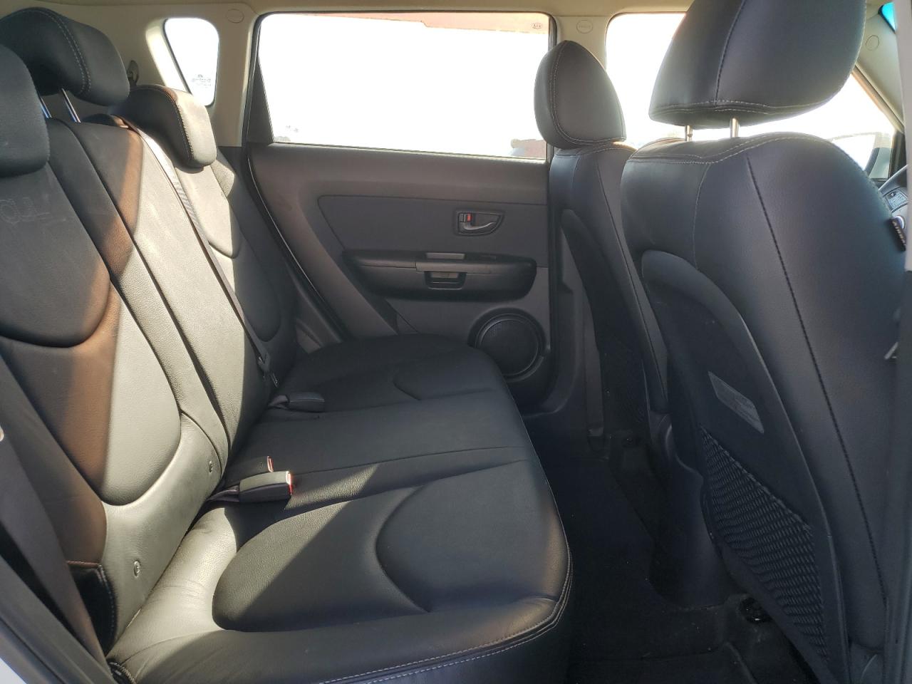 2010 Kia Soul + VIN: KNDJT2A29A7167568 Lot: 92803545