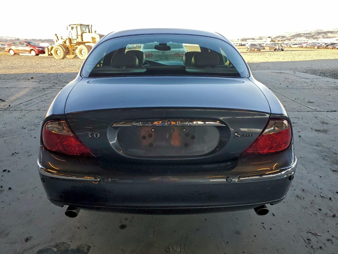 2000 Jaguar S-Type VIN: SAJDA01C0YFL73945 Lot: 94763555