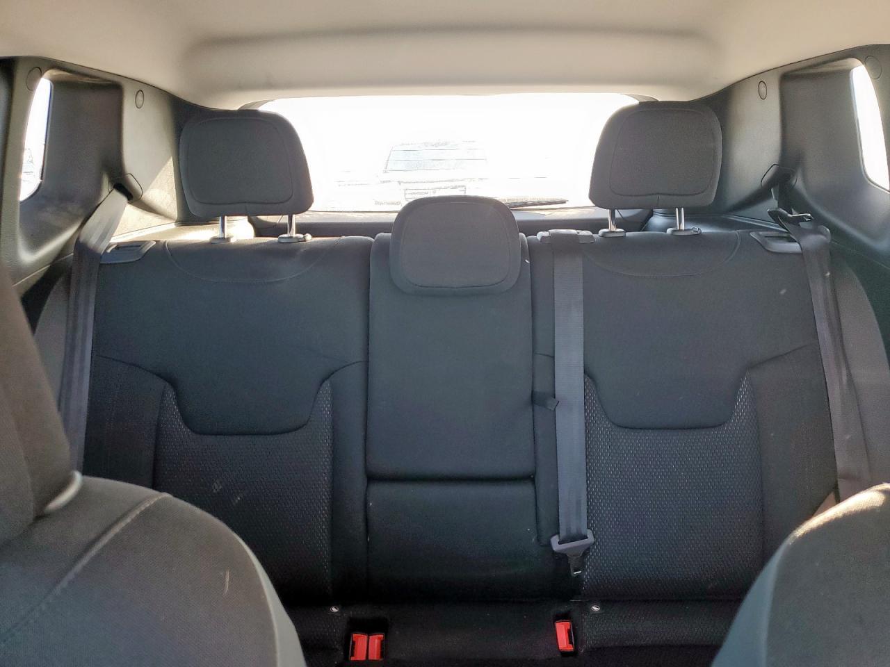 2020 Jeep Renegade Latitude VIN: ZACNJABB0LPL65779 Lot: 92101505