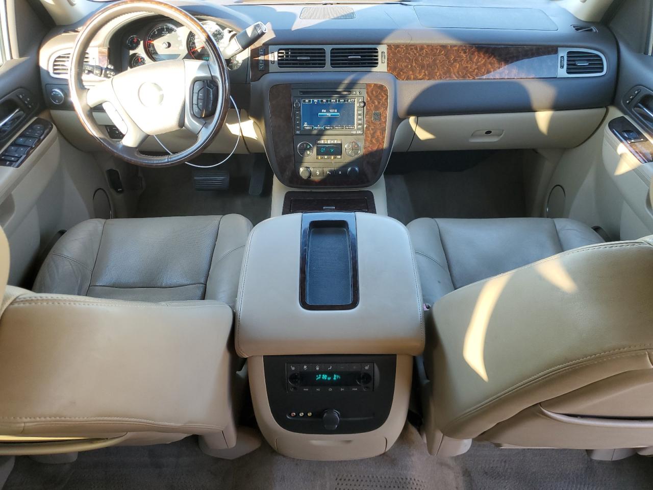 2011 GMC Yukon Xl Denali VIN: 1GKS2MEF1BR395848 Lot: 91598495