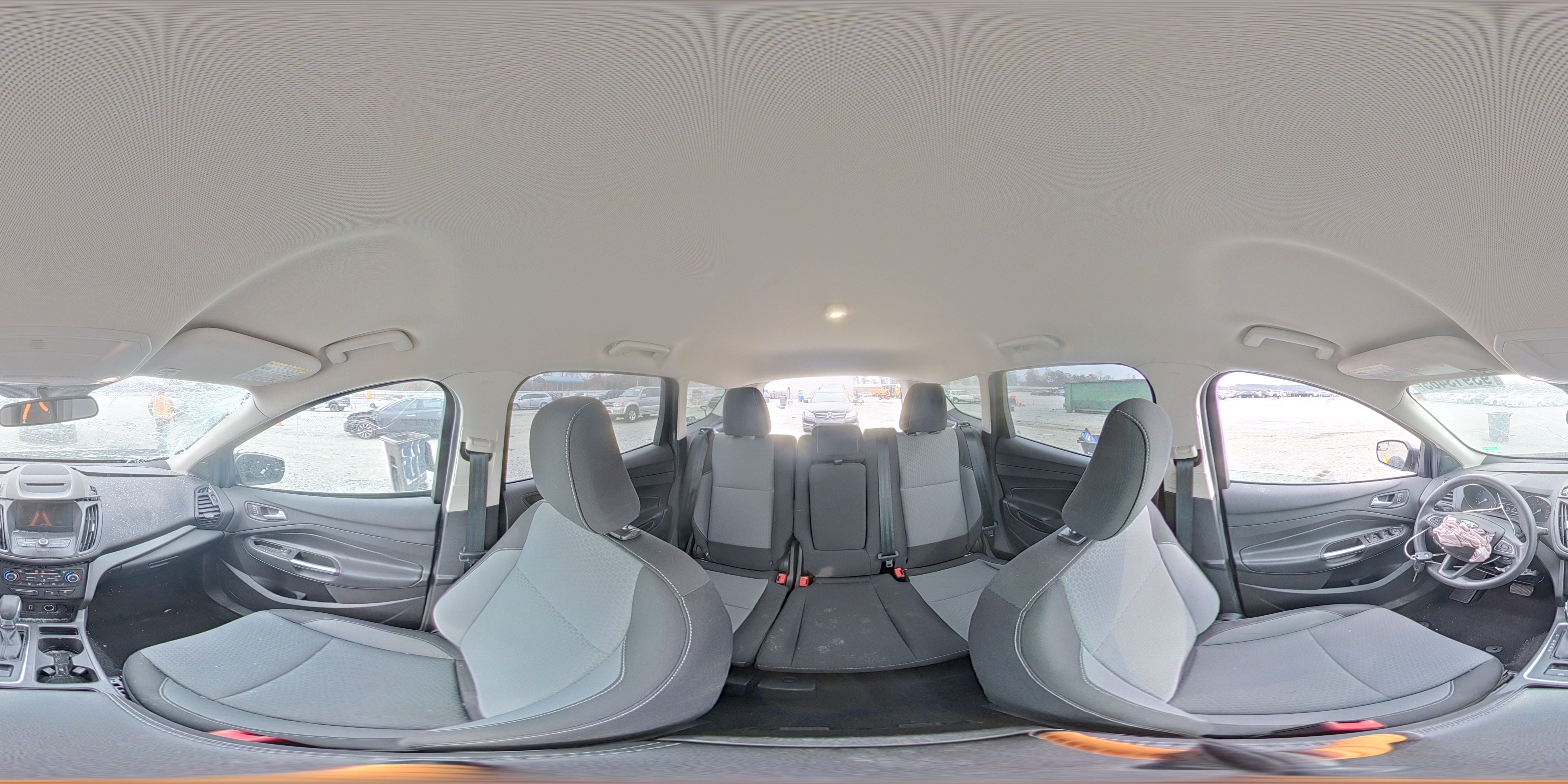 2018 Ford Escape Se VIN: 1FMCU9GD0JUC99896 Lot: 93913465