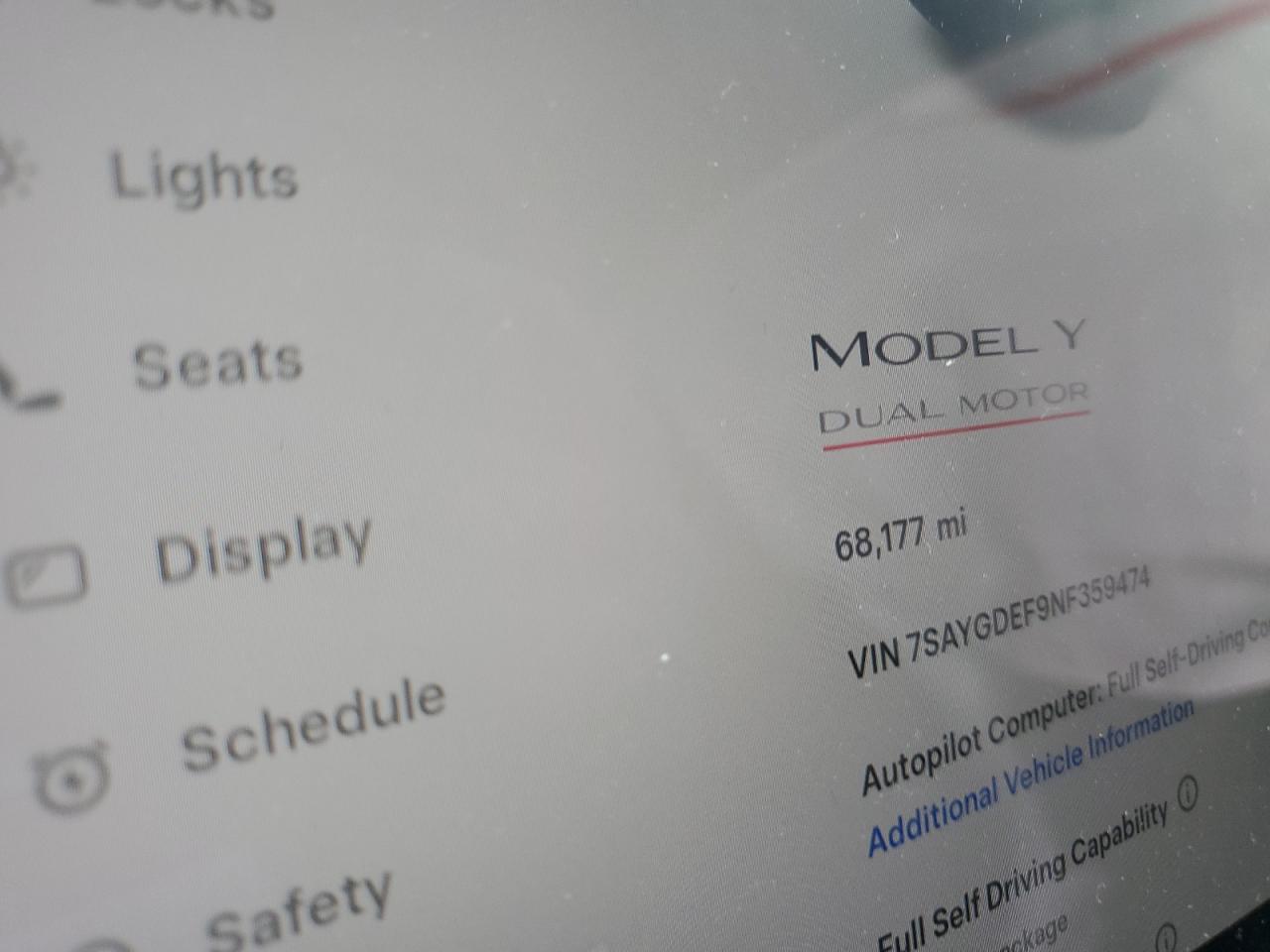 2022 Tesla Model Y VIN: 7SAYGDEF9NF359474 Lot: 92028845