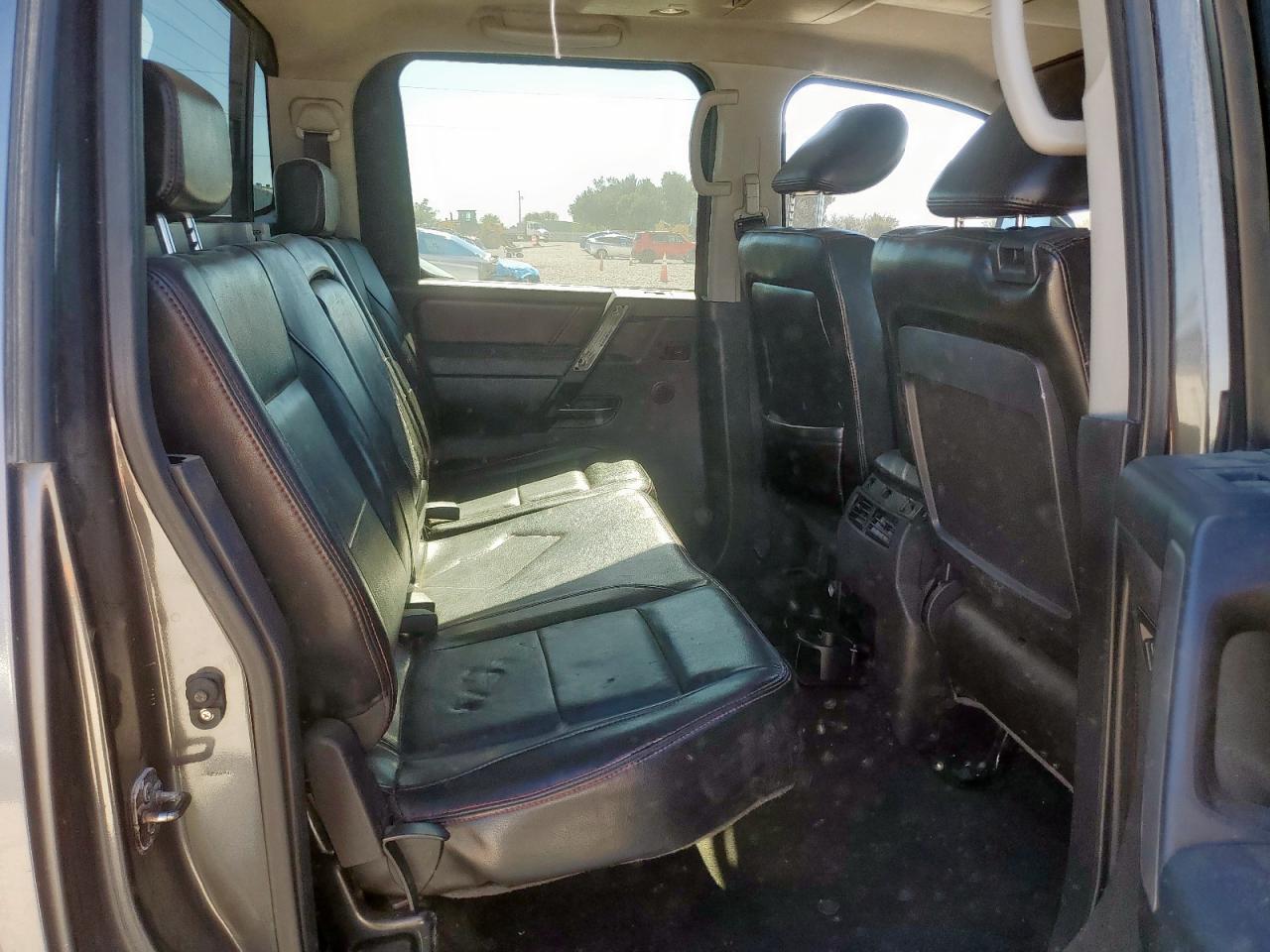 2011 Nissan Titan S VIN: 1N6BA0EC8BN303734 Lot: 90868285