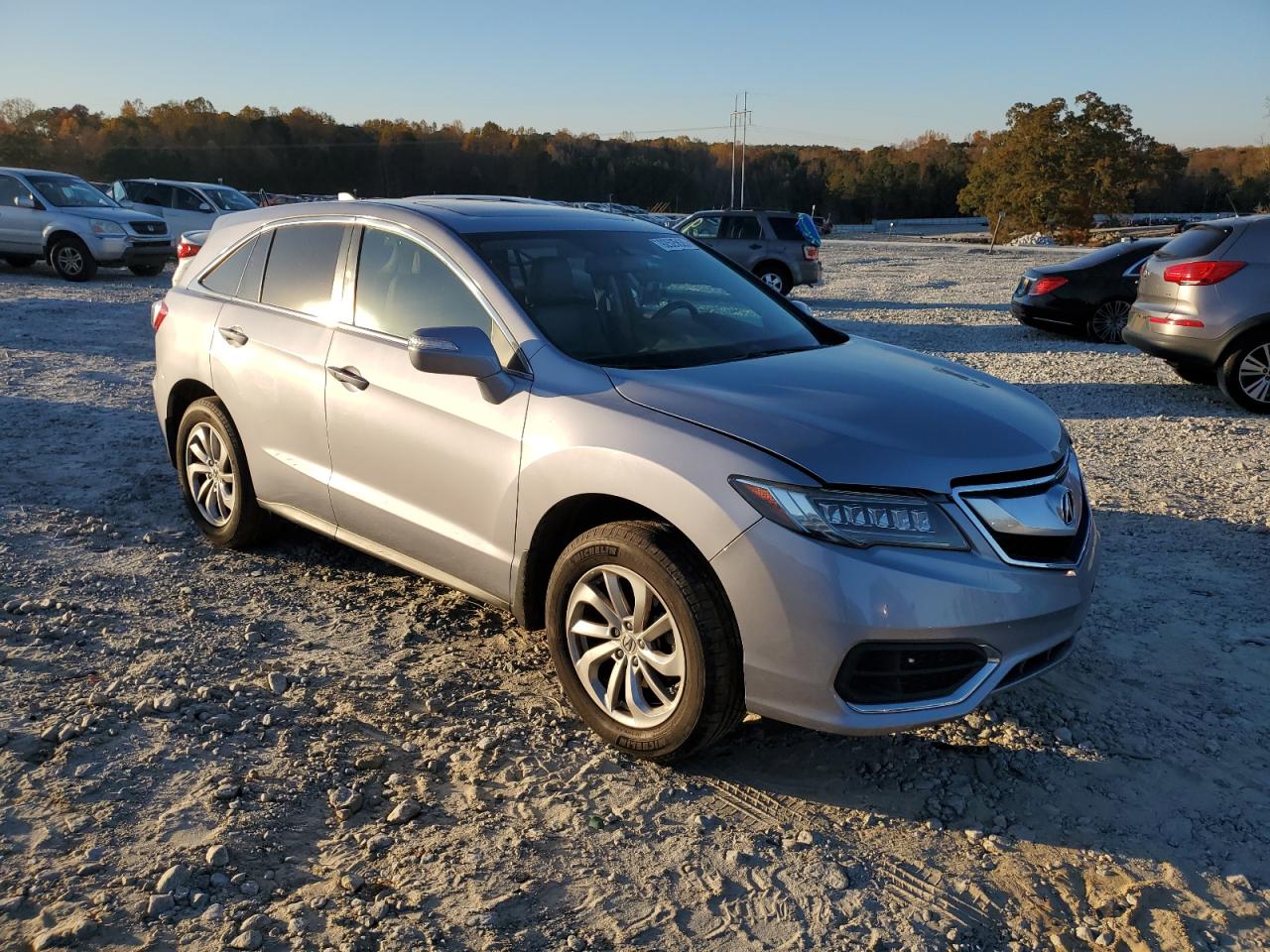 Фото: 5J8TB3H53GL004319