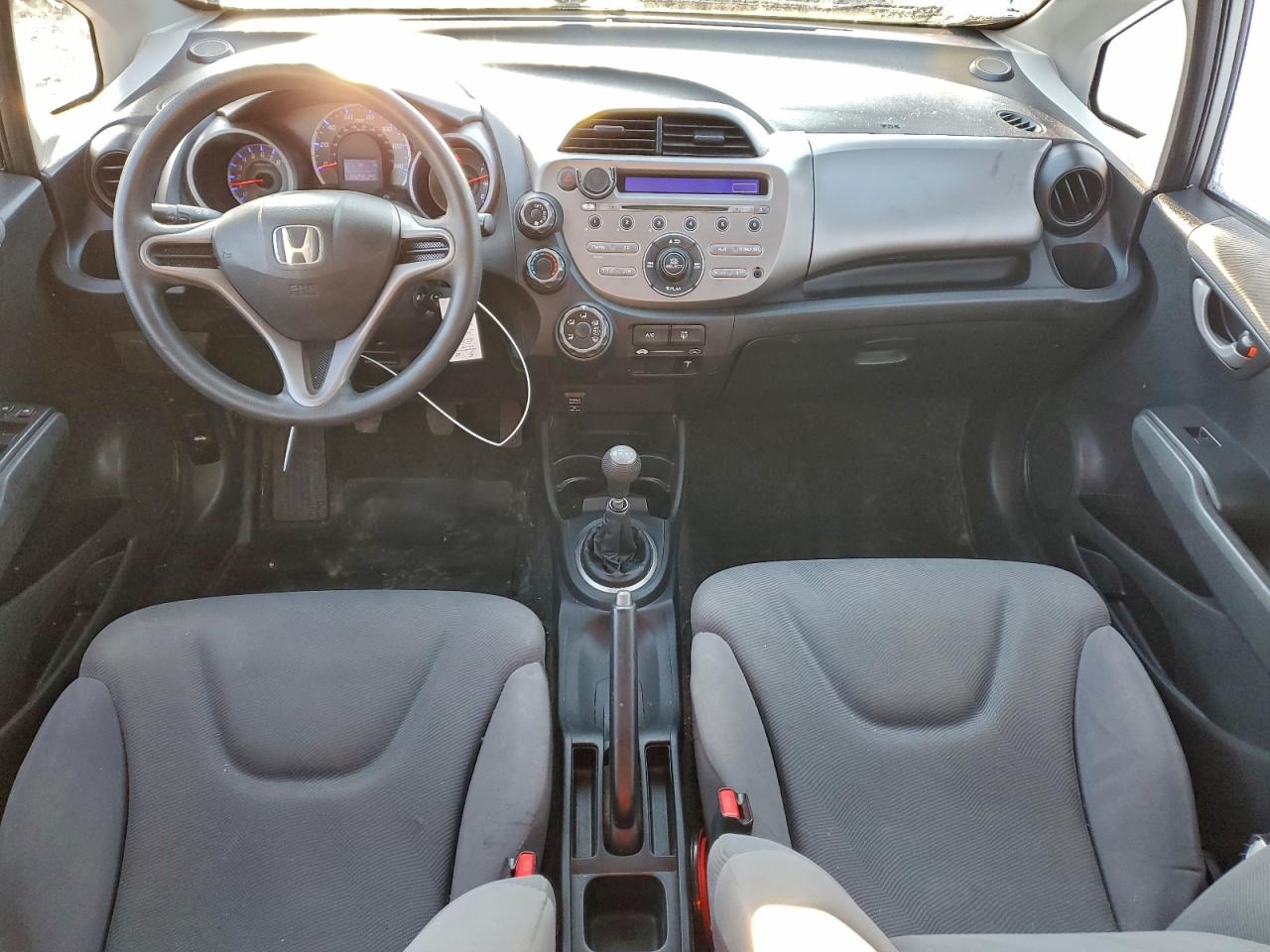 2010 Honda Fit VIN: JHMGE8G28AC009985 Lot: 92902495