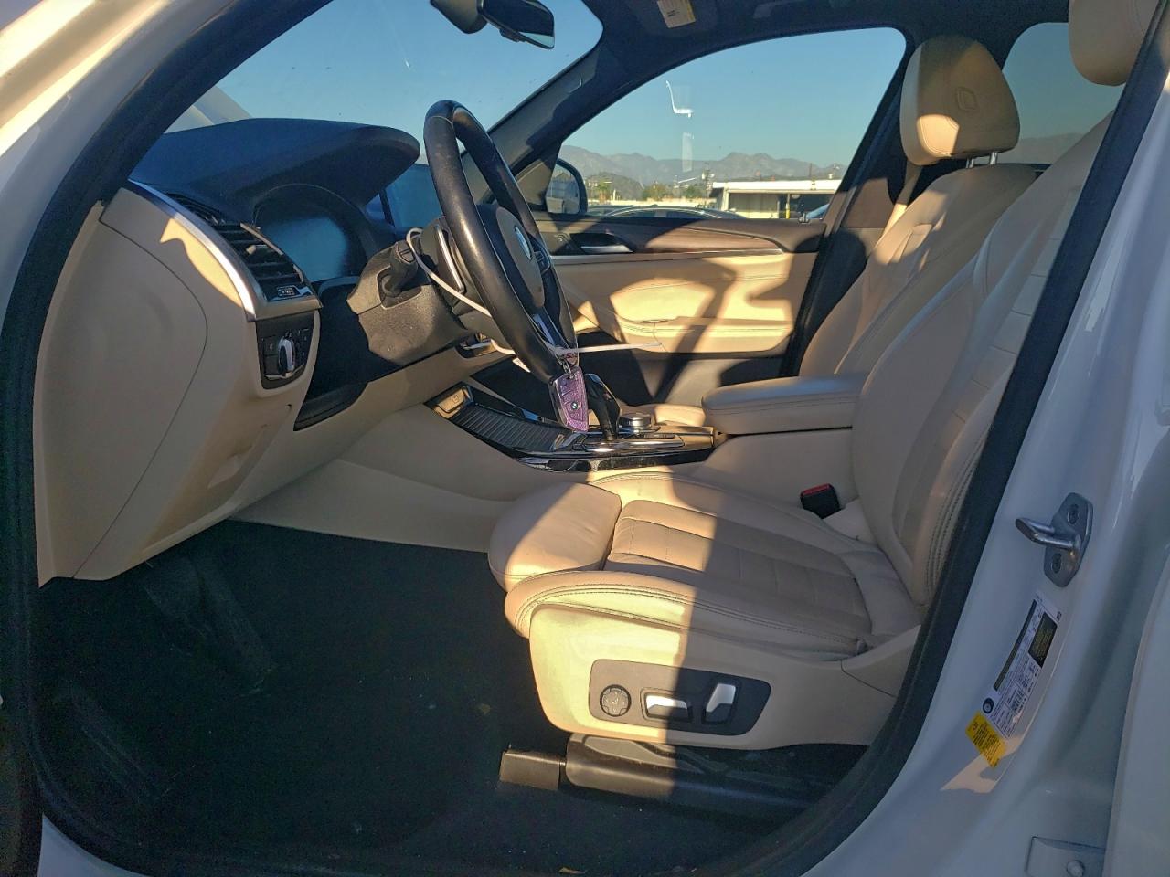 2021 BMW X3 Sdrive30I VIN: 5UXTY3C00M9E96052 Lot: 94433665