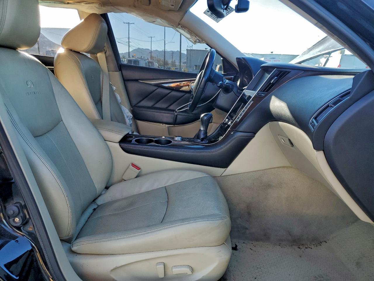 2014 Infiniti Q50 Base VIN: JN1BV7AP0EM678877 Lot: 93985825