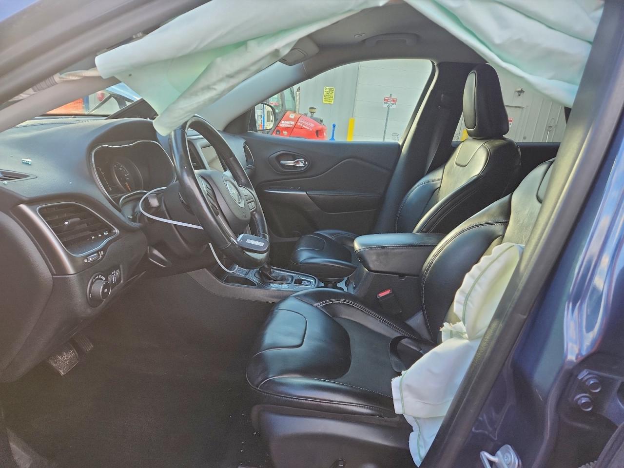 2019 Jeep Cherokee Latitude Plus VIN: 1C4PJLLBXKD443794 Lot: 94512515