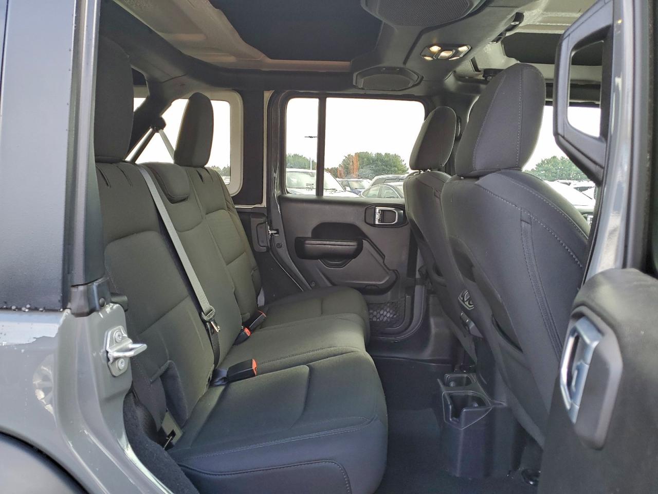 2021 Jeep Wrangler Unlimited Sport VIN: 1C4HJXDG5MW851715 Lot: 94340385