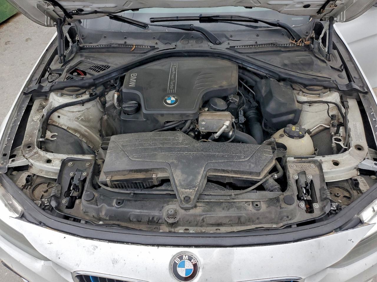 2016 BMW 320 I VIN: WBA8E1G51GNT33720 Lot: 93959295