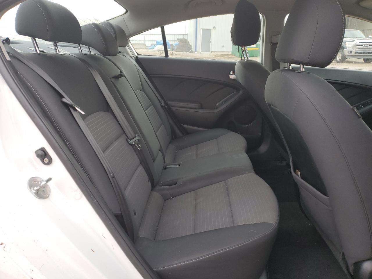 2018 Kia Forte Lx VIN: 3KPFL4A70JE242252 Lot: 93339975