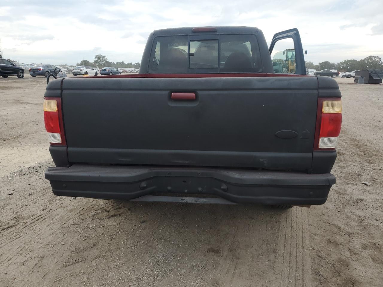 1999 Ford Ranger VIN: 1FTYR10V5XUB36539 Lot: 92101265